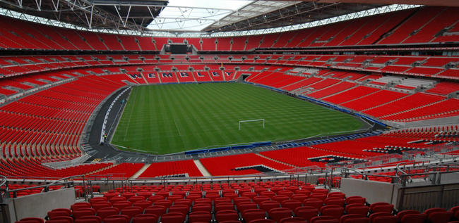  意甲新军创历史首次攻克圣西罗球场  