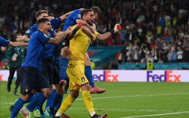  雷恩年轻门将神勇扑救零封领头羊