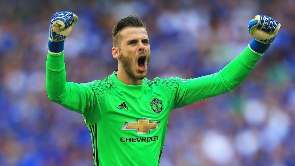  克莱蒙门将神勇发挥，多次扑救力保城门不失